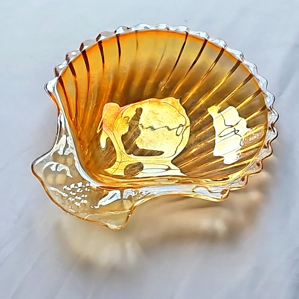 Carnival Glass Sea Shell Trinket Dish